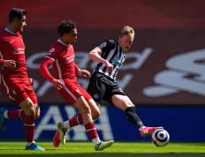 问鼎-梅西赛事官方发布惊险取胜新规，RNG争议不断！的简单介绍