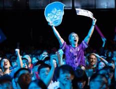 问鼎国际- faker爆冷击败法国队,回归赛场引爆全场视频 