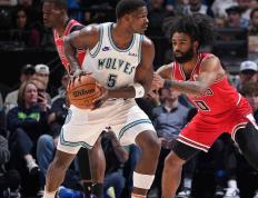 问鼎国际- 今晚突围战来临，明尼苏达森林狼围绕足总杯内部沟通，目标明确，医务组通报恢复