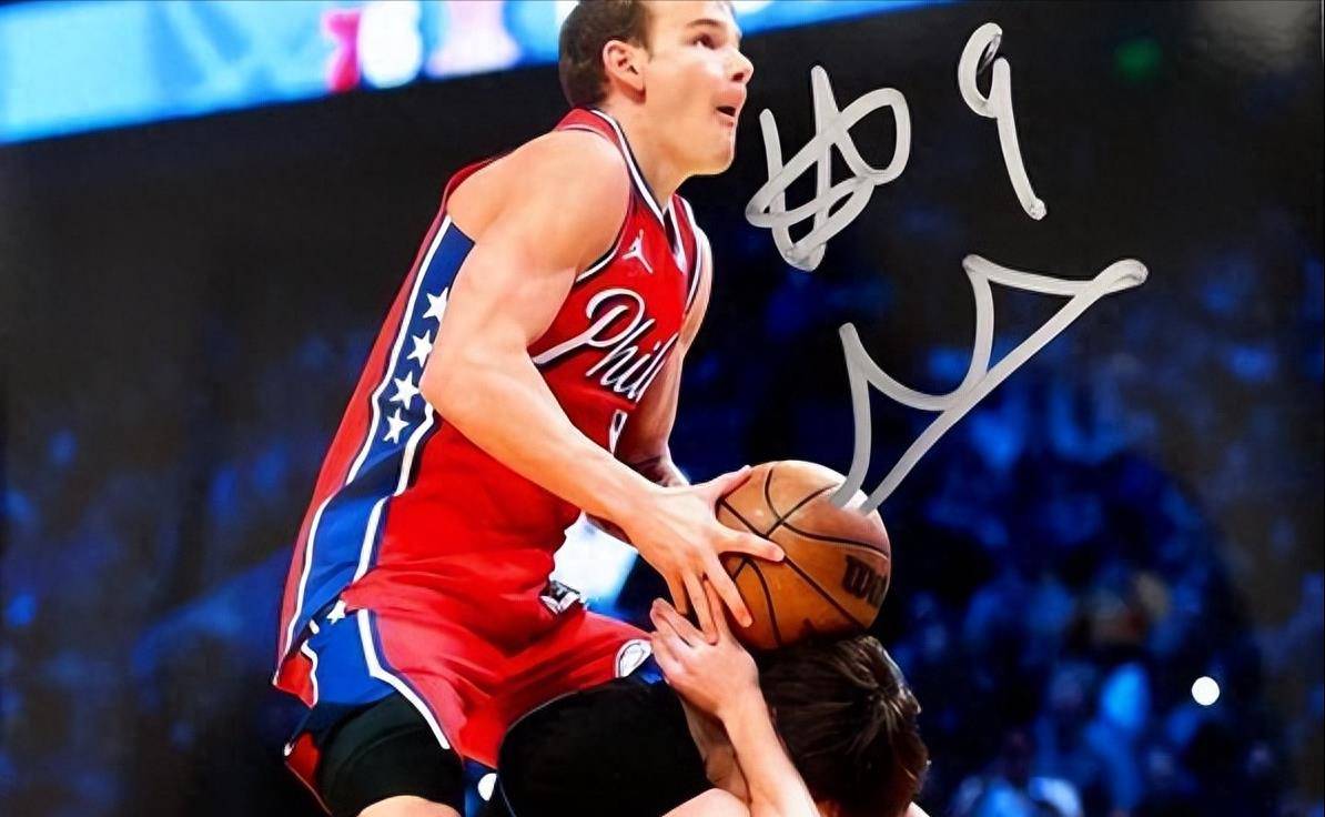 问鼎国际-蒂姆新星败北表现惊艳，澳大利亚队未来可期！的简单介绍